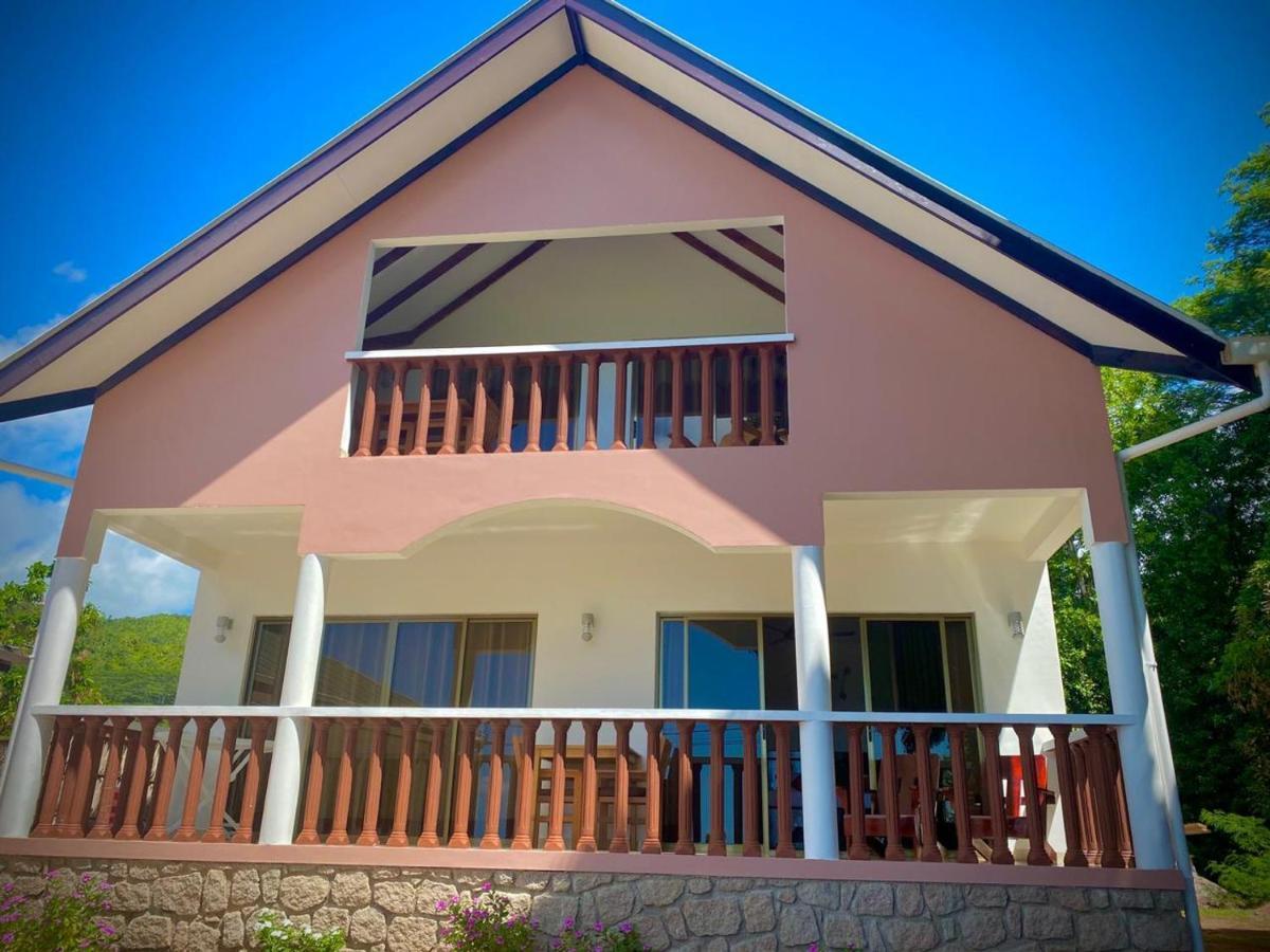 Vista D'Oro Hotel Anse Volbert Village Exterior foto